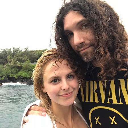 Dan Avidan and his long-term girlfriend AShley
